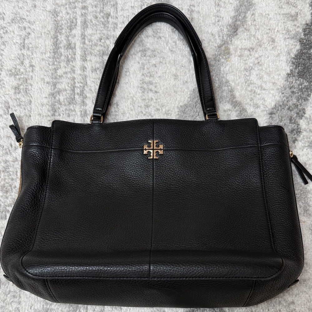 Tory Burch Black Leather Shoulder Bag